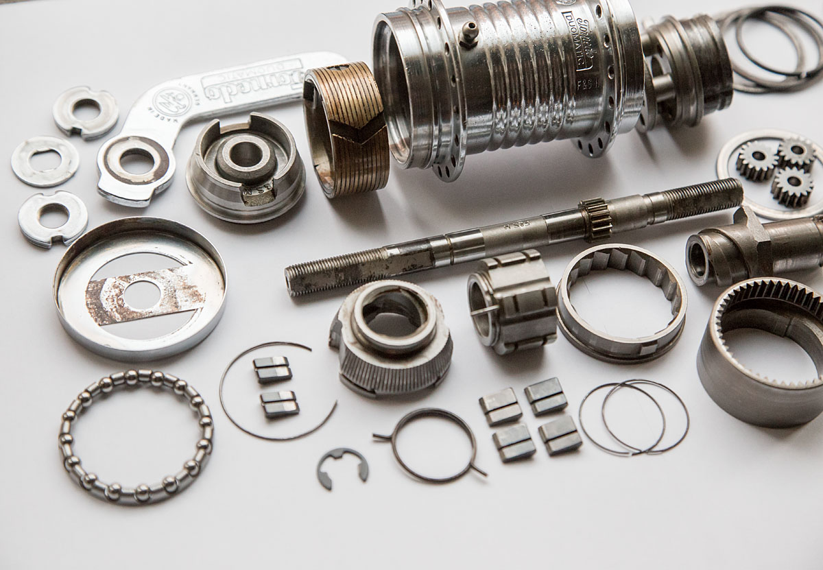 Duomatic model 102 disassembled 3