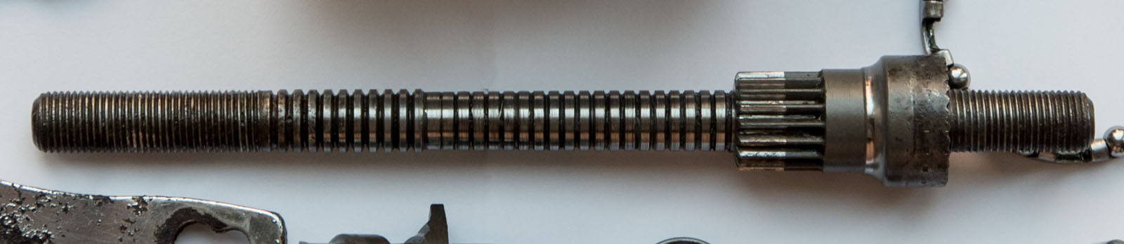 Torpedo Duomatic model R2110 typically worn axle
