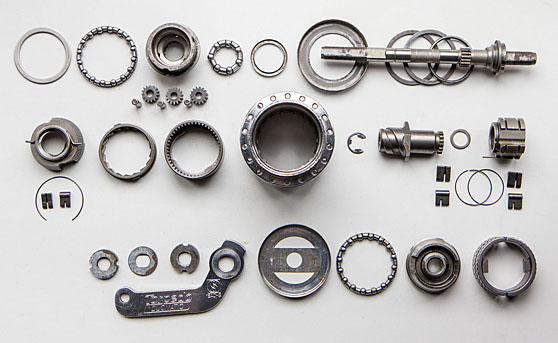 Torpedo Duomatic model 102 36H disassembled